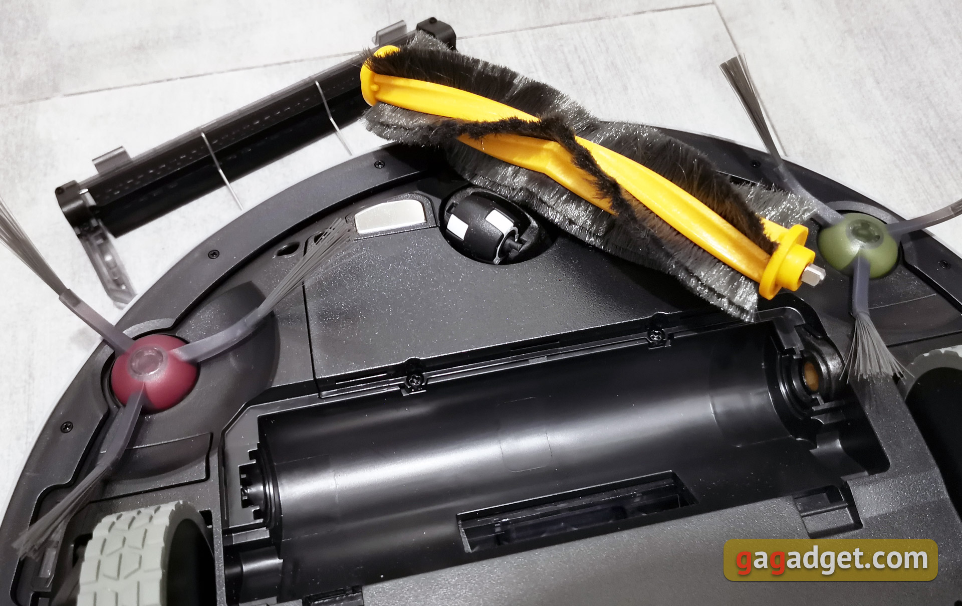 Recenzja Ecovacs DEEBOT OZMO 900: robot odkurzający na mokro z umiejętnościami kartograficznymi-15 Recenzja Ecovacs DEEBOT OZMO 900: robot odkurzający na mokro z umiejętnościami kartograficznymi-15